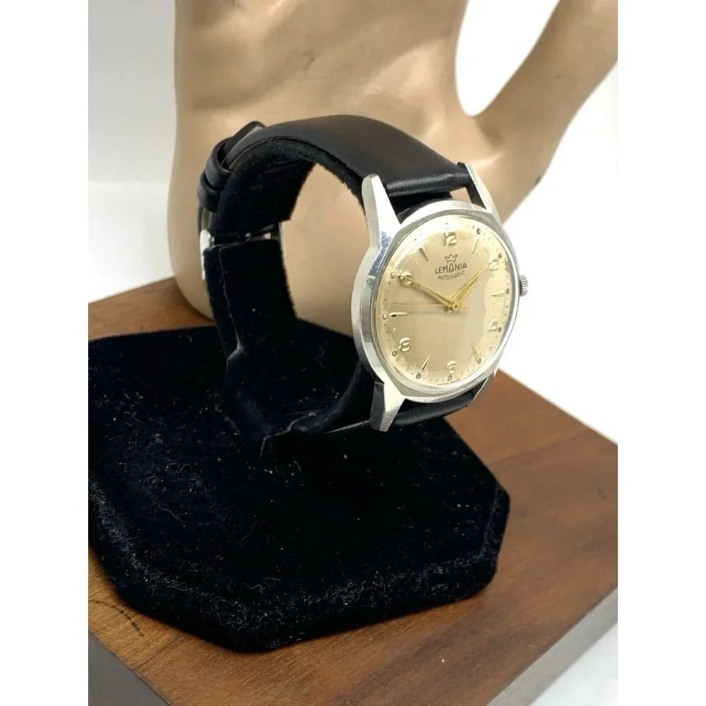 Lemania Men's Watch Vintage 9101 Swiss Automatic Silver Dial Leather Strap 32mm